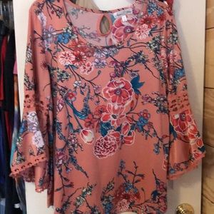 Women’s large Stem & Vine blouse